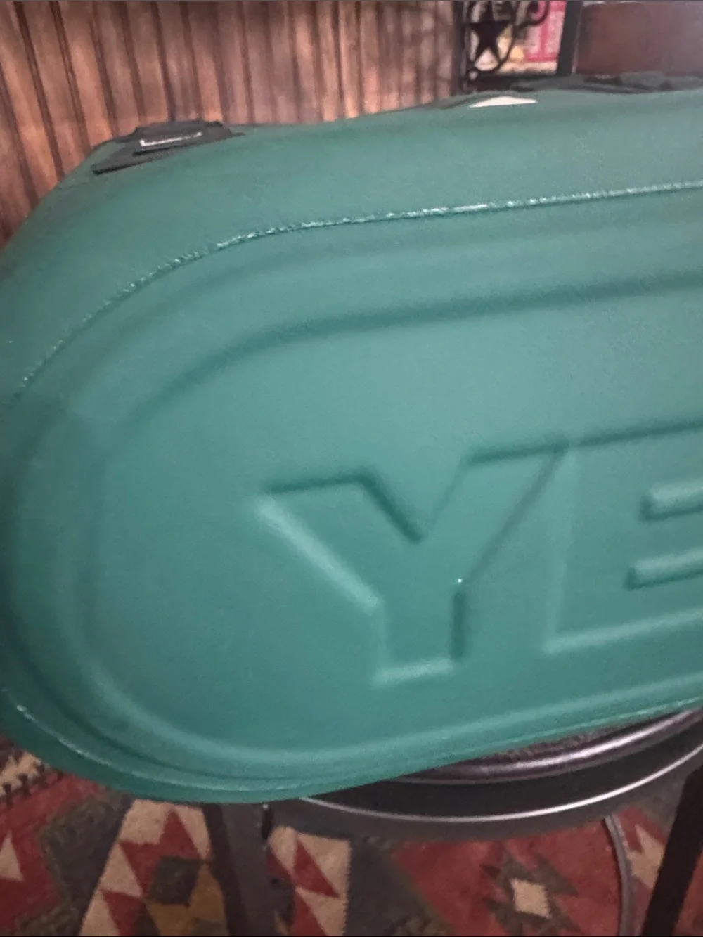 YETI Blackforest Camino 20